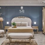 غرفة نوم زهور - غرفة نوم ذهبي في بيج