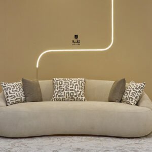 انتريه مودرن بتنسيق واسع ومريح