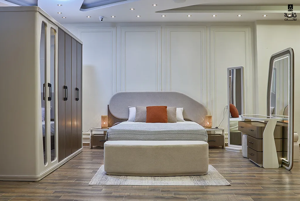 جوجل 3 غرفة نوم جوجل - غرفة نوم مع دولاب - الصورة 1