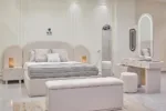 غرفة نوم مودرن بتصميم أنيق ومريح